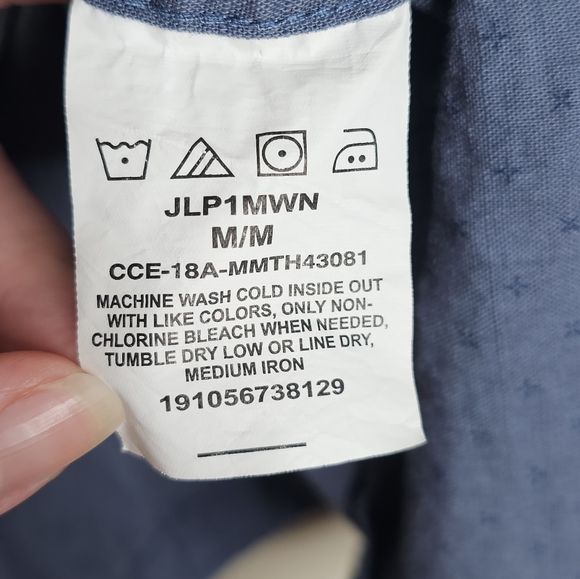 Wrangler women's M blue cotton button up collared shirt - Picture 5 of 6